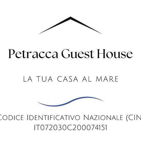 Petracca Guest House Монополи Екстериор снимка